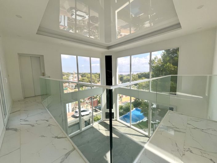 Image No.21-6 Bed Villa for sale