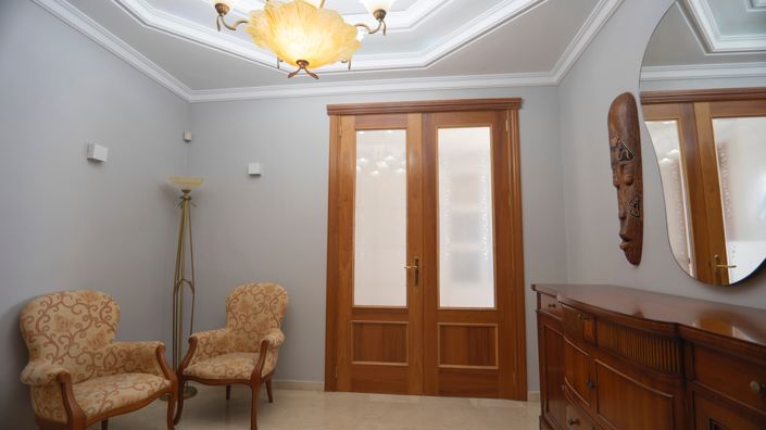 Image No.6-5 Bed Apartment for sale