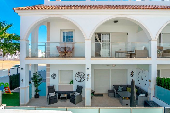 Image No.20-2 Bed Apartment for sale