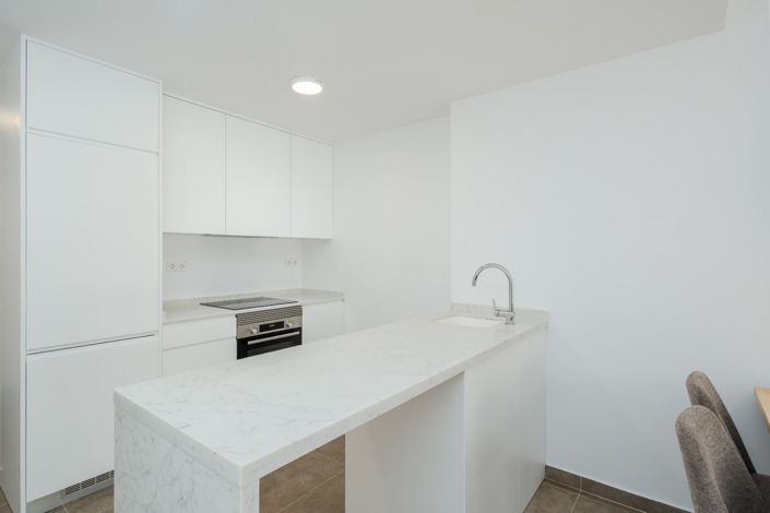 Image No.16-2 Bed Apartment for sale