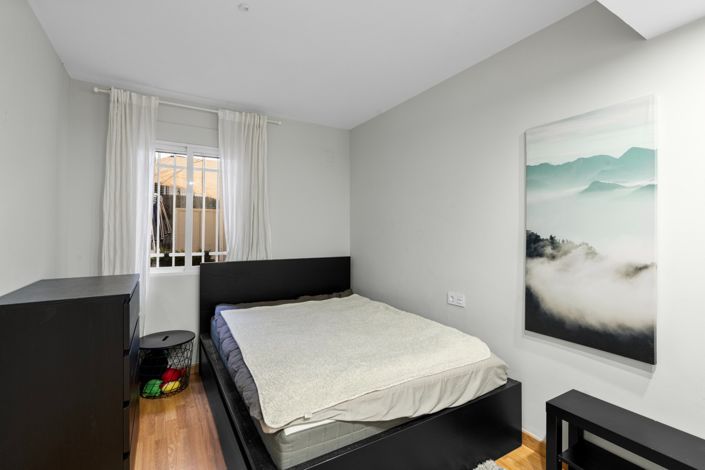 Image No.13-3 Bed Apartment for sale