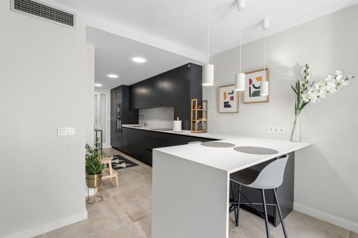 Image No.29-3 Bed Apartment for sale