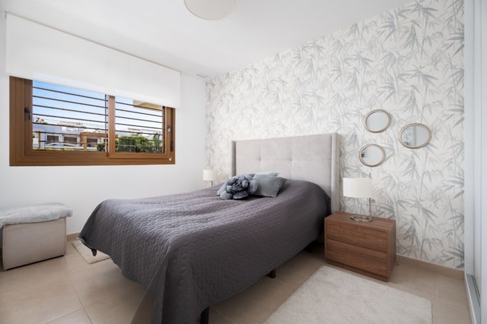 Image No.11-2 Bed Apartment for sale