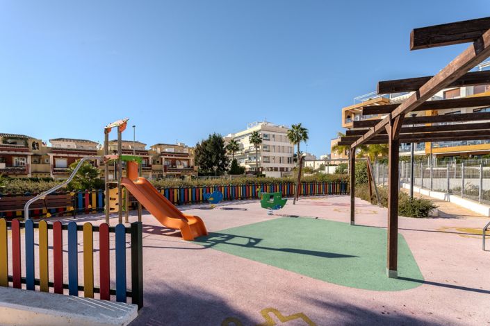 Image No.24-2 Bed Apartment for sale