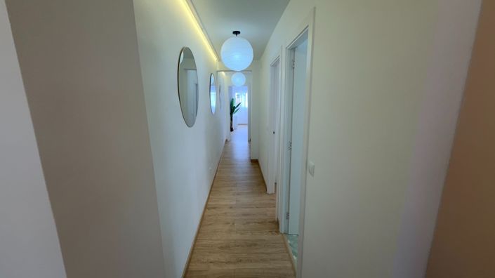 Image No.9-3 Bed Apartment for sale