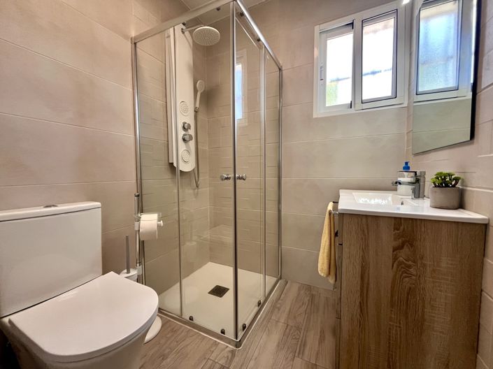 Image No.13-3 Bed Villa for sale