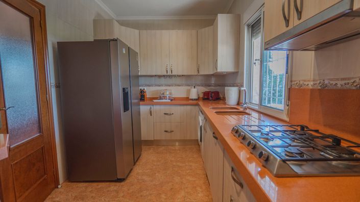 Image No.12-3 Bed Villa for sale