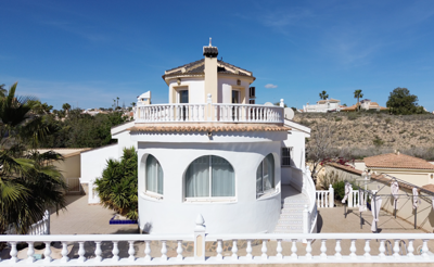 4 Bed Villa for sale