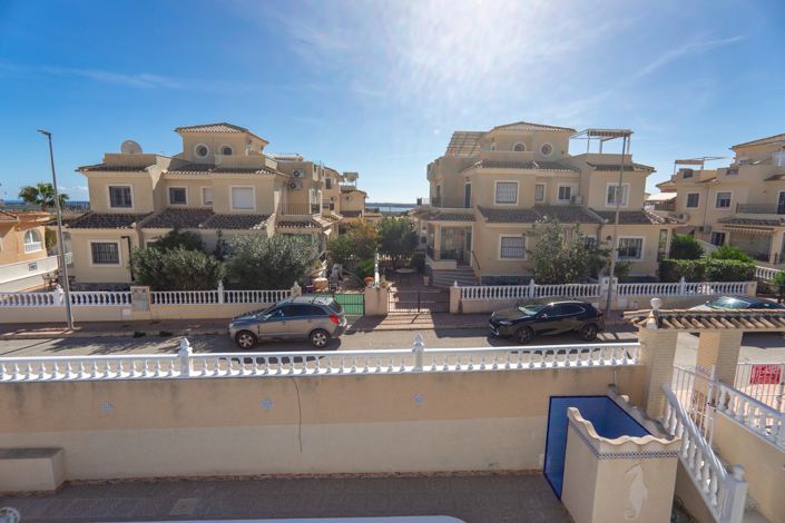 Image No.29-4 Bed Villa for sale