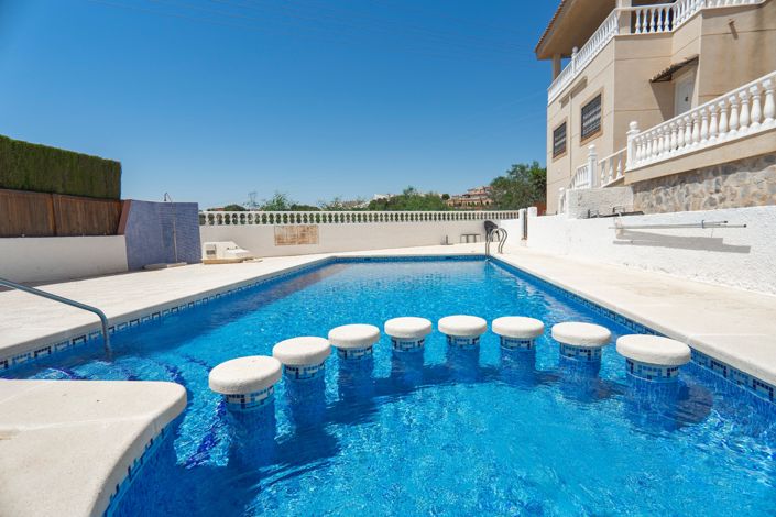 Image No.3-Villa de 4 chambres à vendre à Ciudad Quesada