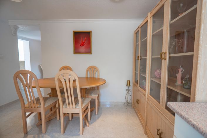 Image No.41-5 Bed Villa for sale