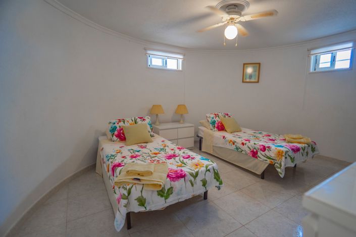 Image No.43-5 Bed Villa for sale