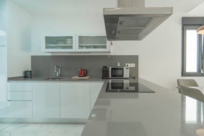 o1j7jlmvh79u61ppirrf1ncdilf44