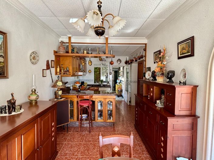 Image No.18-4 Bed Villa for sale