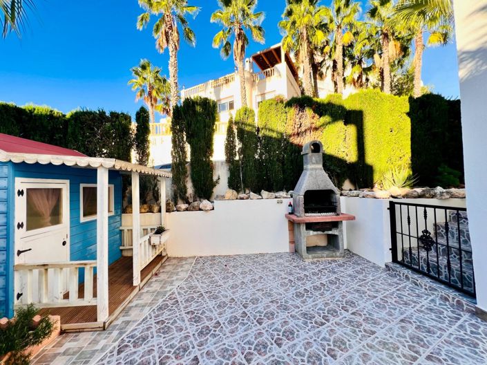 Image No.5-3 Bed Villa for sale