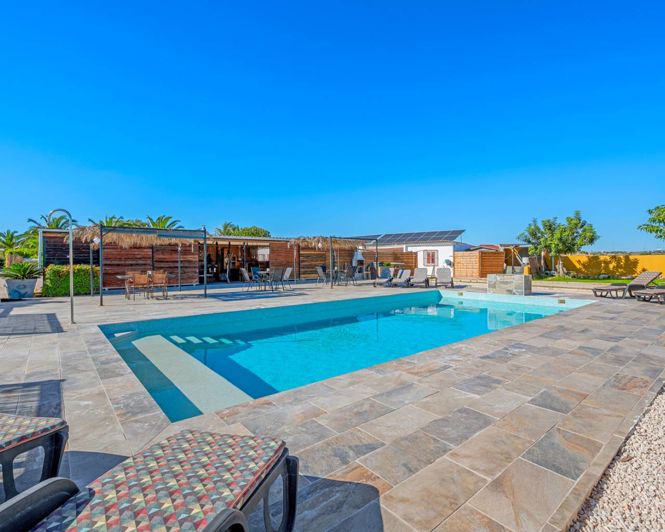 Image No.2-Villa de 10 chambres à vendre à Los Montesinos