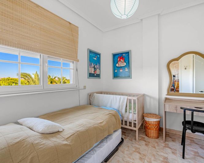 Image No.20-Villa de 10 chambres à vendre à Los Montesinos