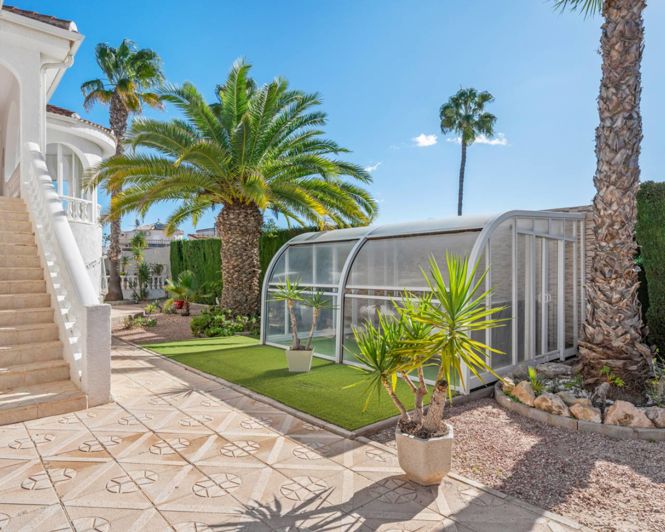 Image No.32-4 Bed Villa for sale