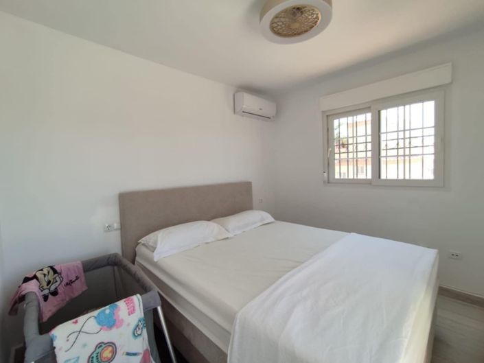 Image No.8-2 Bed Property for sale