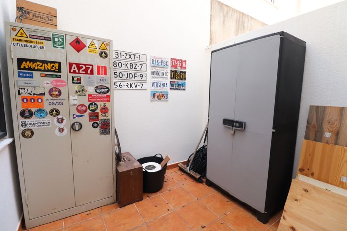 Image No.20-3 Bed Property for sale