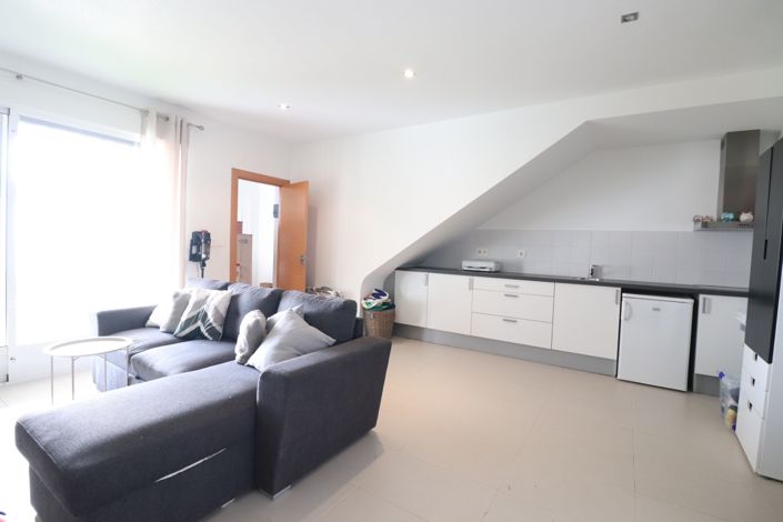 Image No.21-3 Bed Property for sale