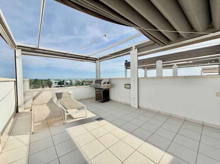 Image No.28-3 Bed Property for sale