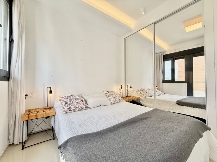 Image No.38-3 Bed Property for sale