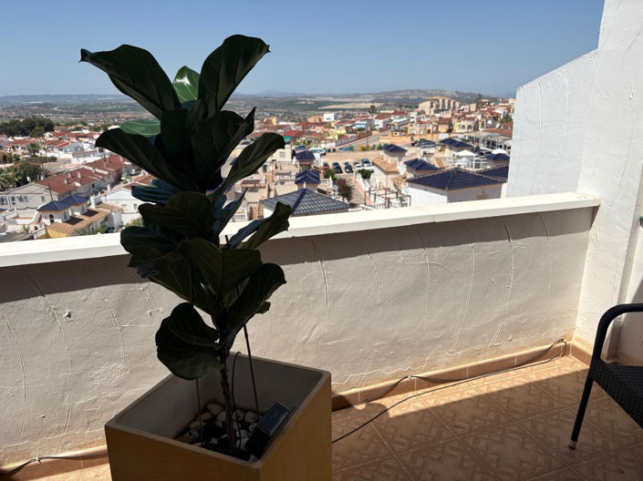 Image No.18-2 Bed Property for sale