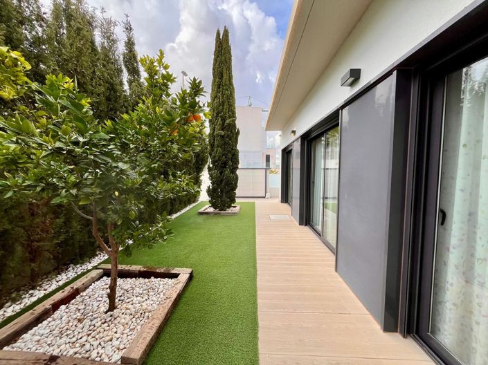 Image No.38-4 Bed Villa for sale