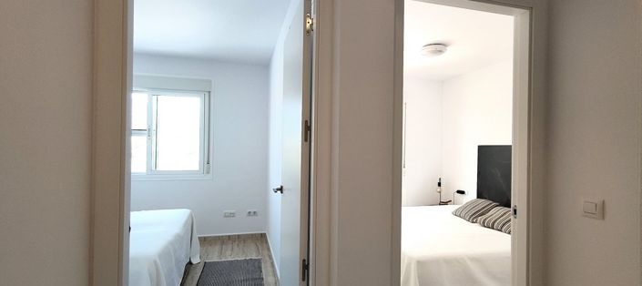 Image No.15-2 Bed Property for sale