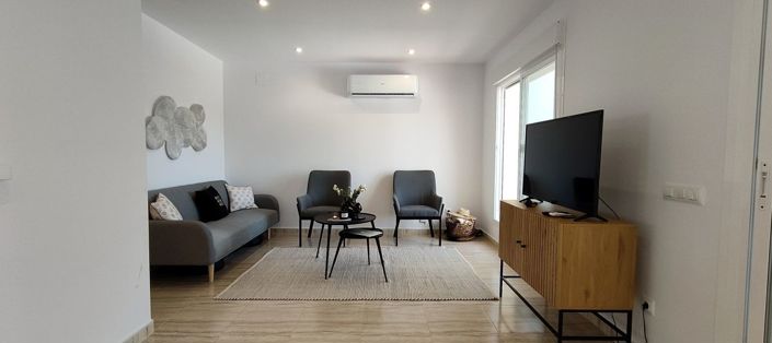 Image No.22-2 Bed Property for sale