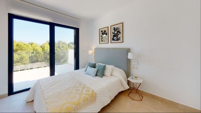 Image No.12-3 Bed Villa for sale