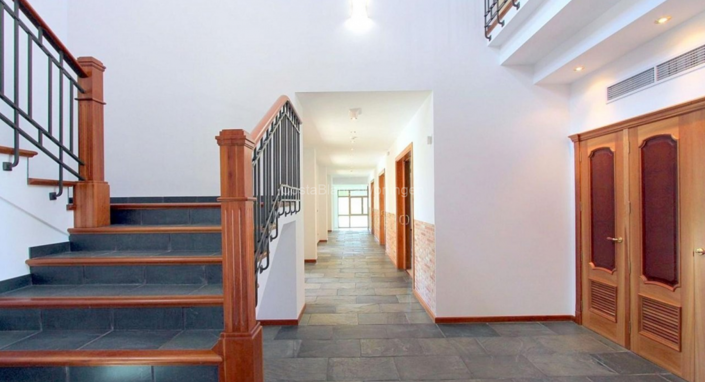 Image No.15-6 Bed Villa for sale