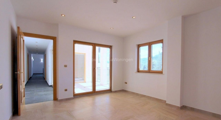 Image No.16-6 Bed Villa for sale