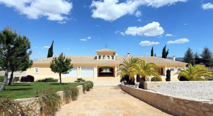 Image No.5-6 Bed Villa for sale