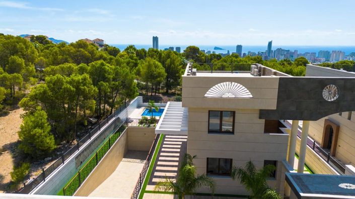 Image No.6-4 Bed Villa for sale