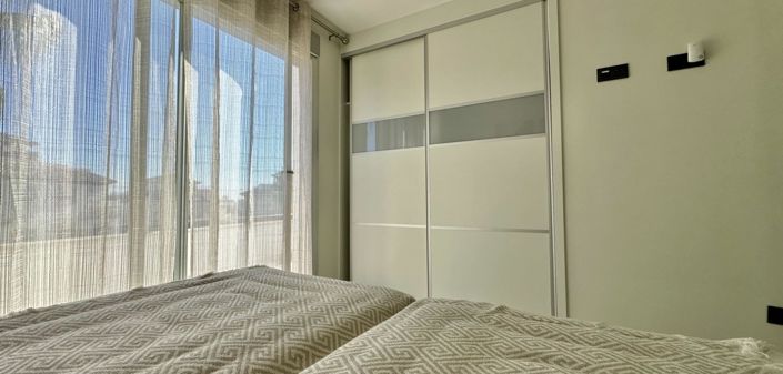 Image No.24-3 Bed Villa for sale