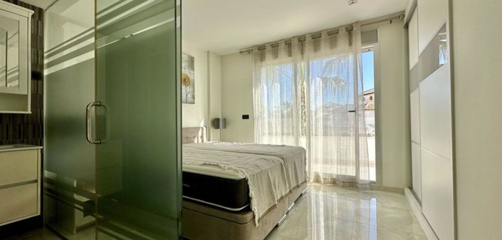 Image No.34-3 Bed Villa for sale