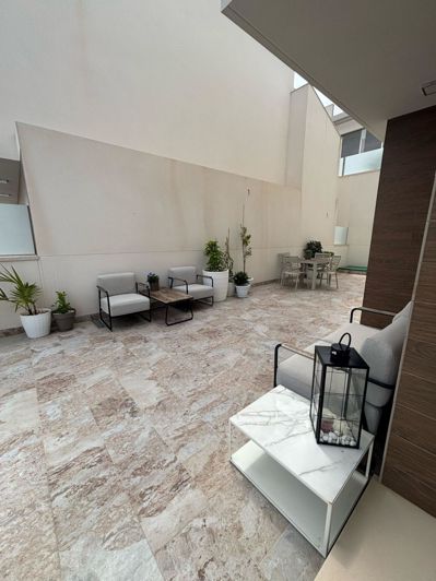 Image No.7-3 Bed Villa for sale