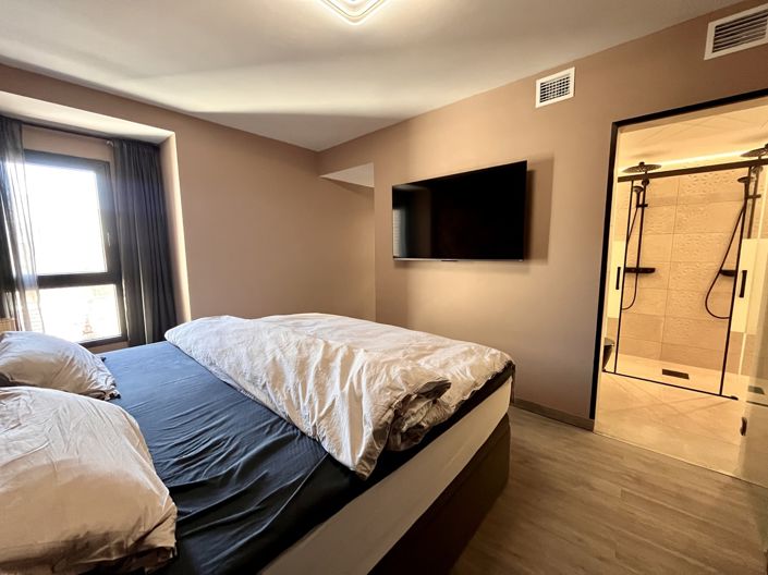 Image No.11-4 Bed Apartment for sale