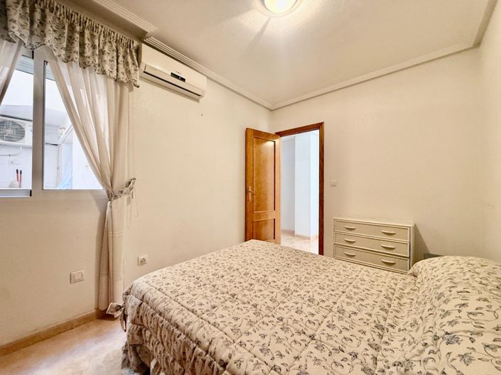 Image No.21-Appartement de 2 chambres à vendre à Torrevieja