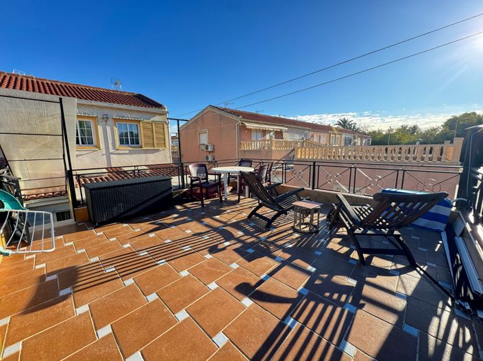 Image No.5-Propriété de 4 chambres à vendre à Torrevieja