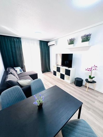 Image No.3-Appartement de 2 chambres à vendre à Torrevieja