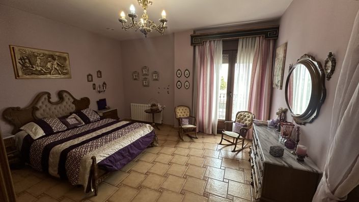 Image No.22-4 Bed Villa for sale