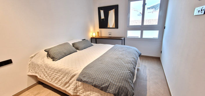 Image No.17-3 Bed Apartment for sale