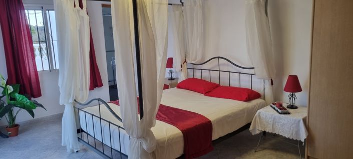 Image No.47-6 Bed Villa for sale