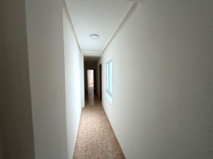 Image No.9-Appartement de 2 chambres à vendre à Torrevieja