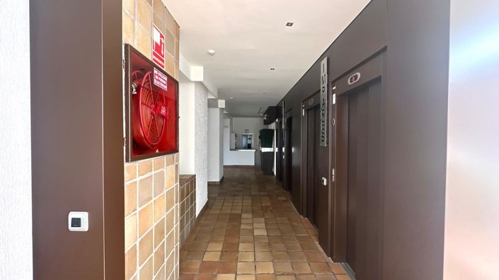 Image No.9-3 Bed Apartment for sale