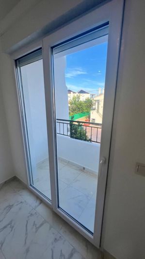 Image No.27-3 Bed Property for sale