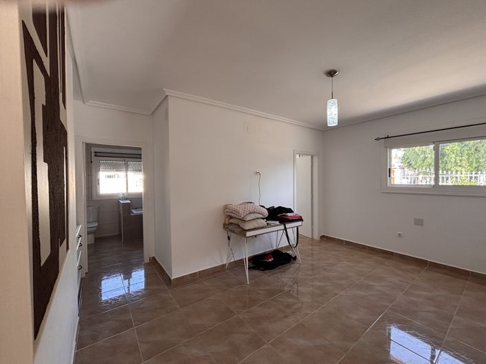 Image No.11-5 Bed Villa for sale